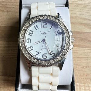 Vivani ladies watch silver tone with white silicone band New in box NEW BATTERY